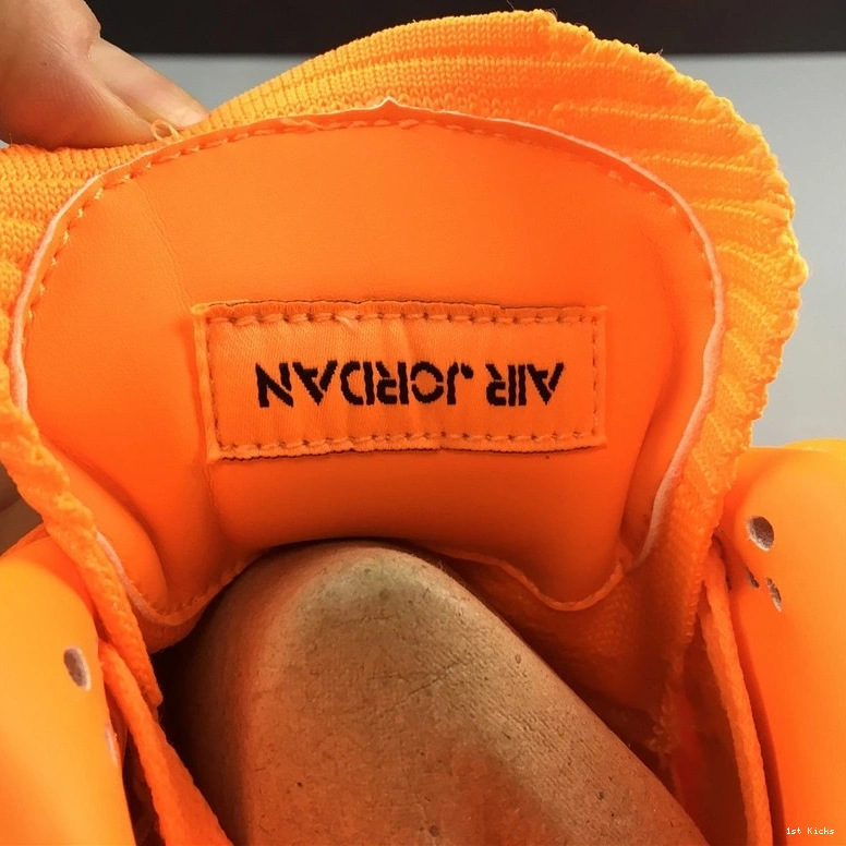 4 Flyknit AQ3559-800 Retro Jordan Orange 1015